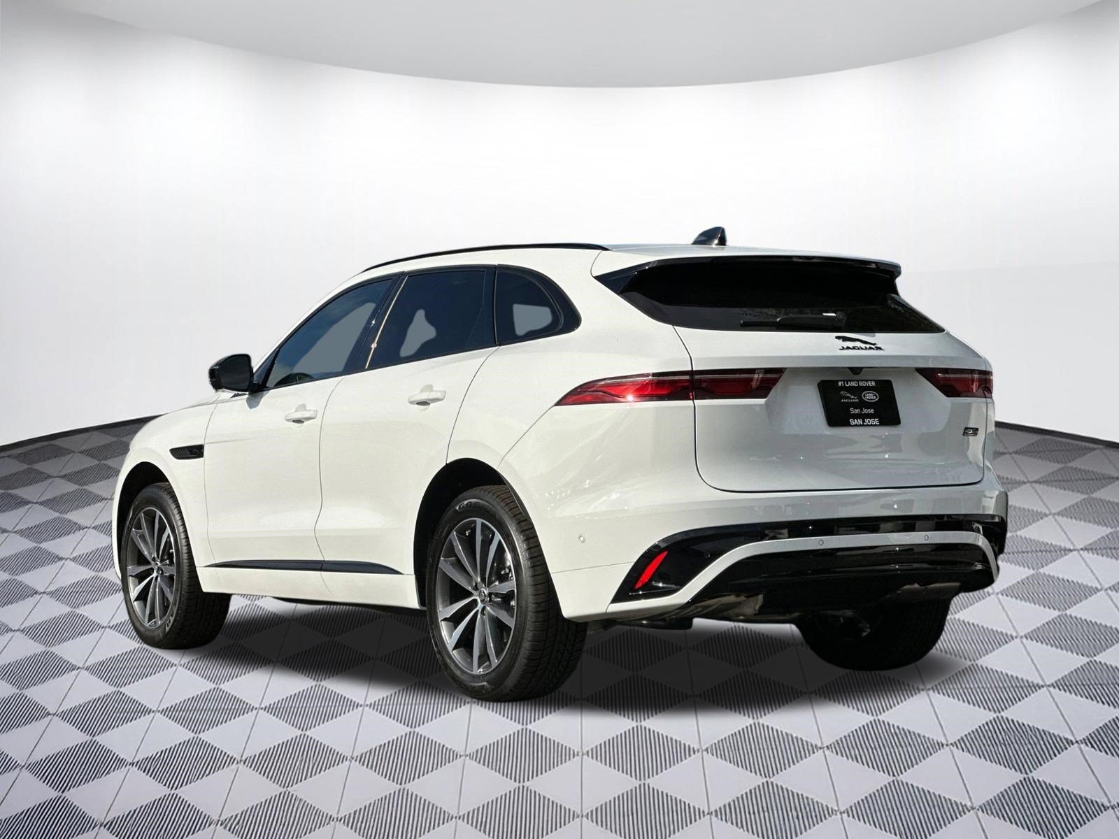 New 2026 Jaguar F-PACE R-Dynamic S AWD/4WD image 3