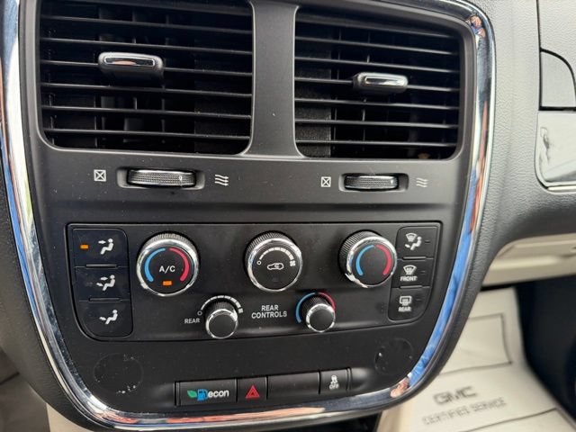 Used 2020 Dodge Grand Caravan SXT FWD image 31