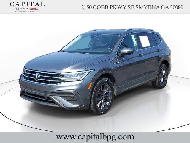 Used 2022 Volkswagen Tiguan SE