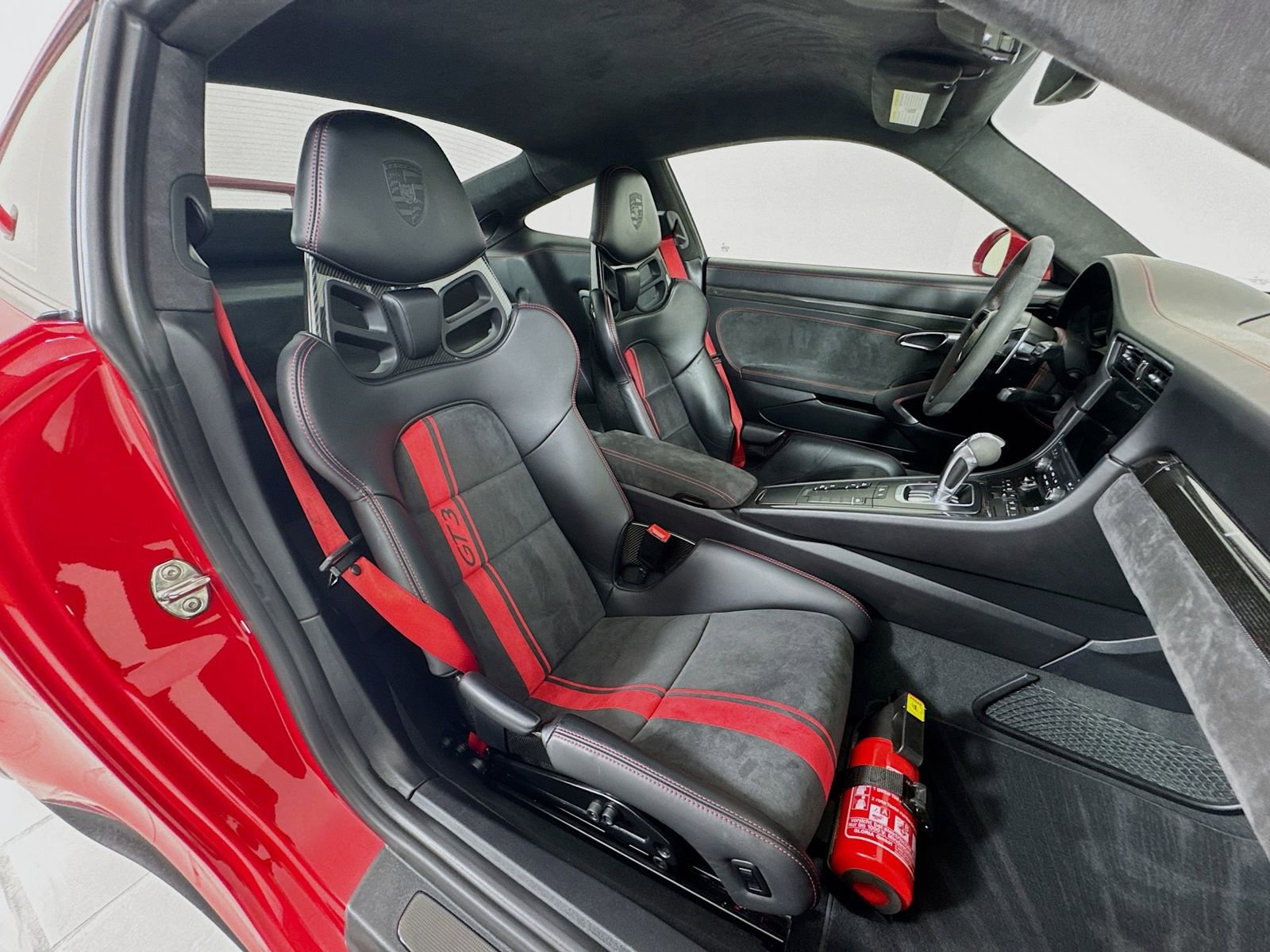 Used 2018 Porsche 911 GT3 image 21