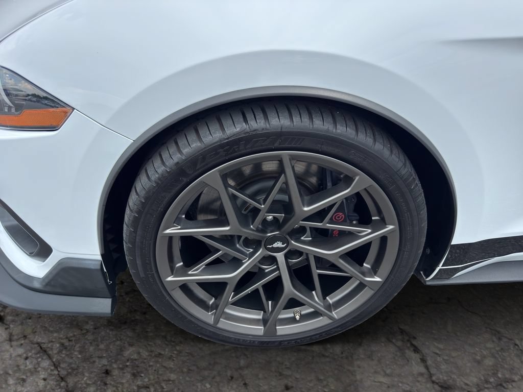 Used 2022 Ford Mustang Mach 1 w/ Mach 1 Handling Package RWD image 15