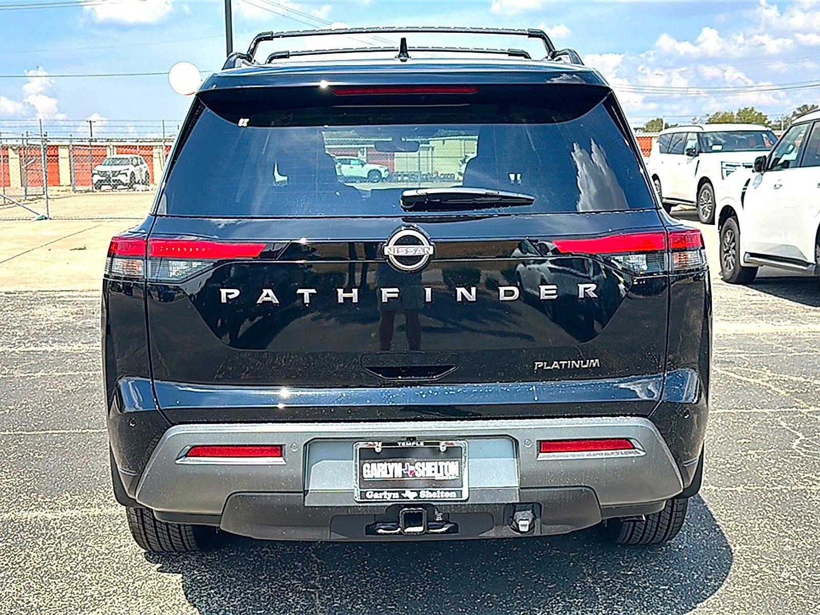 New 2026 Nissan Pathfinder Platinum FWD image 7