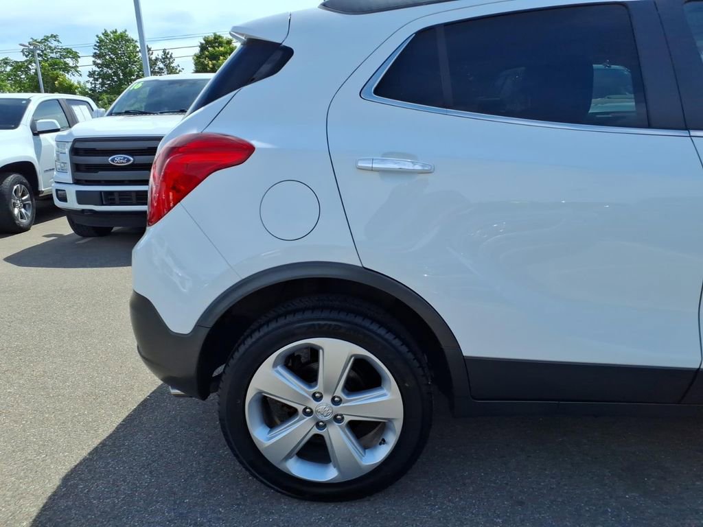 Used 2016 Buick Encore Convenience AWD/4WD image 24