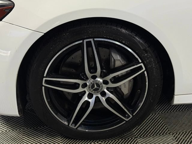Used 2020 Mercedes-Benz E 350 Sedan image 17