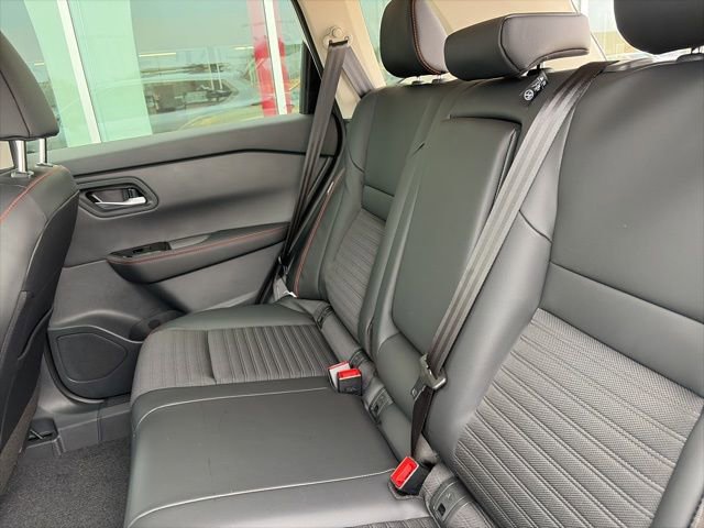 New 2026 Nissan Rogue Rock Creek image 19