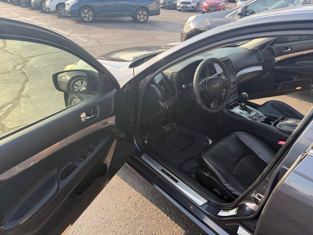 Used 2012 INFINITI G37 Journey w/ Premium Pkg RWD image 9