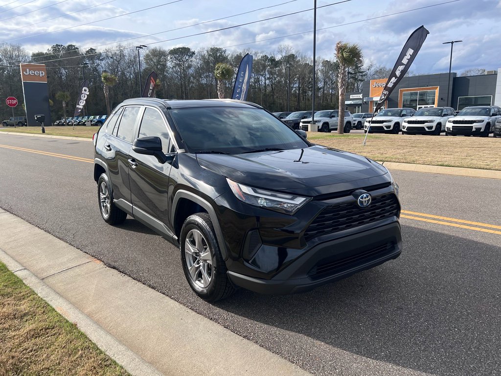 Used 2024 Toyota RAV4 XLE w/ Convenience Package