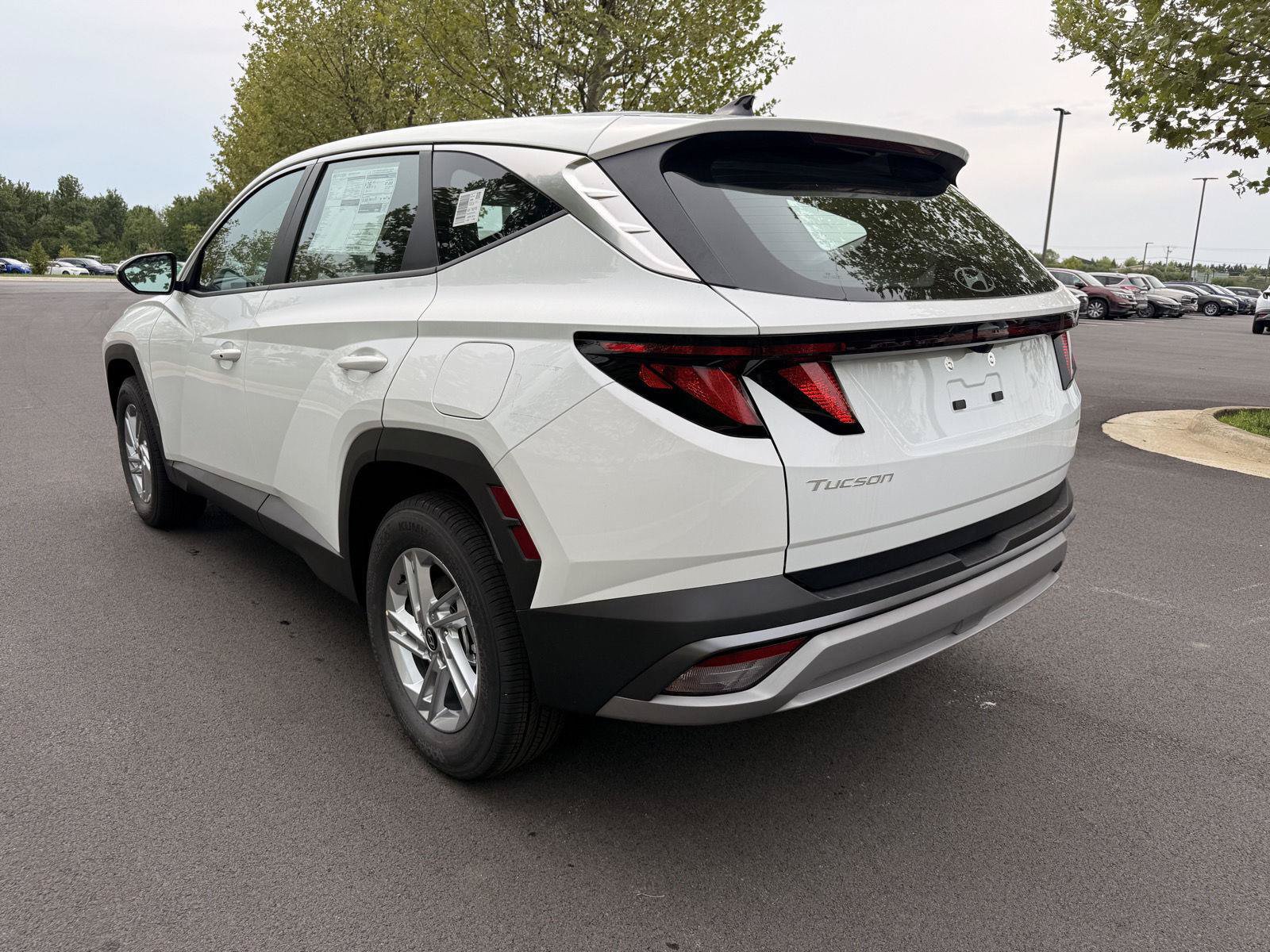 New 2026 Hyundai Tucson SE AWD/4WD image 7