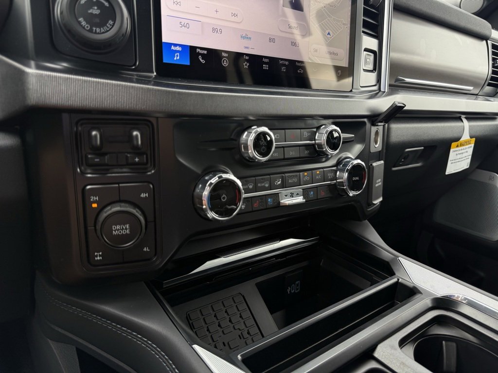 New 2026 Ford F250 Platinum image 18