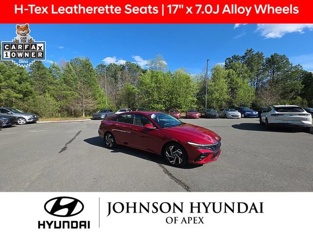 Certified 2025 Hyundai Elantra Limited FWD image 13