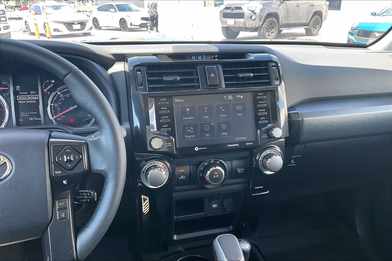 Used 2024 Toyota 4Runner TRD Off-Road Premium w/ Off Road Premium Plus Package AWD/4WD image 15