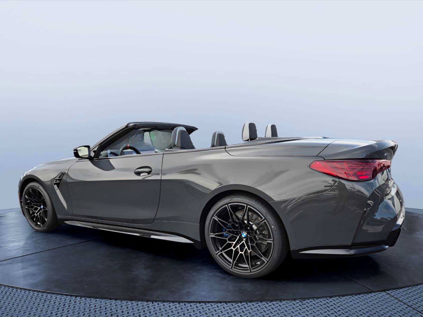 New 2027 BMW M4 xDrive Competition AWD/4WD image 4