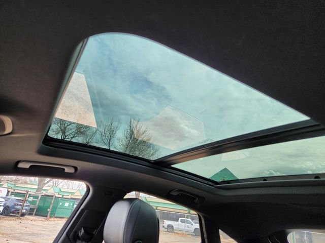 Used 2022 Audi SQ5 Premium w/ Convenience Package image 23