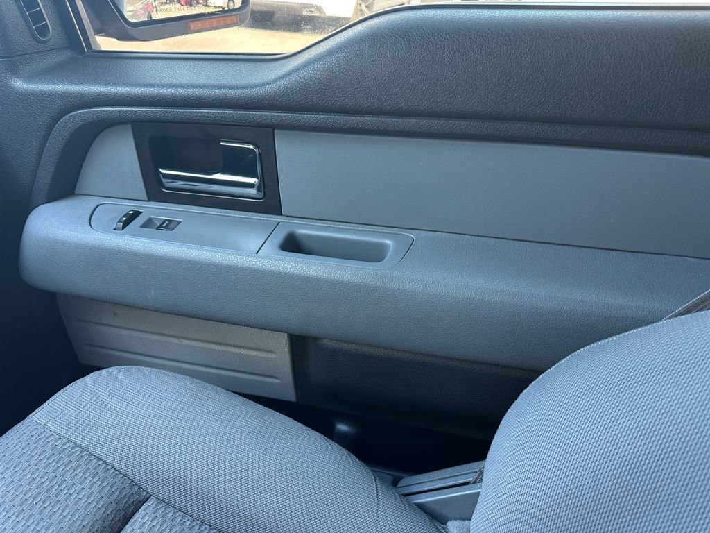 Used 2013 Ford F150 XLT w/ Luxury Equipment Group image 42