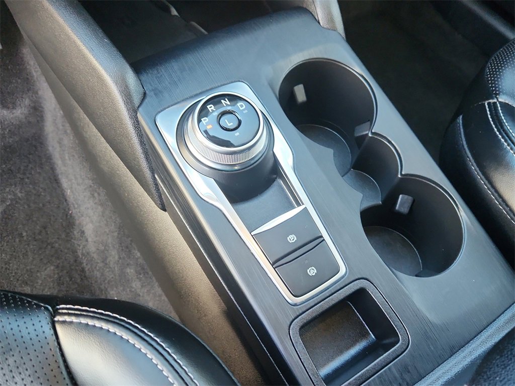 Used 2024 Ford Escape Platinum image 24