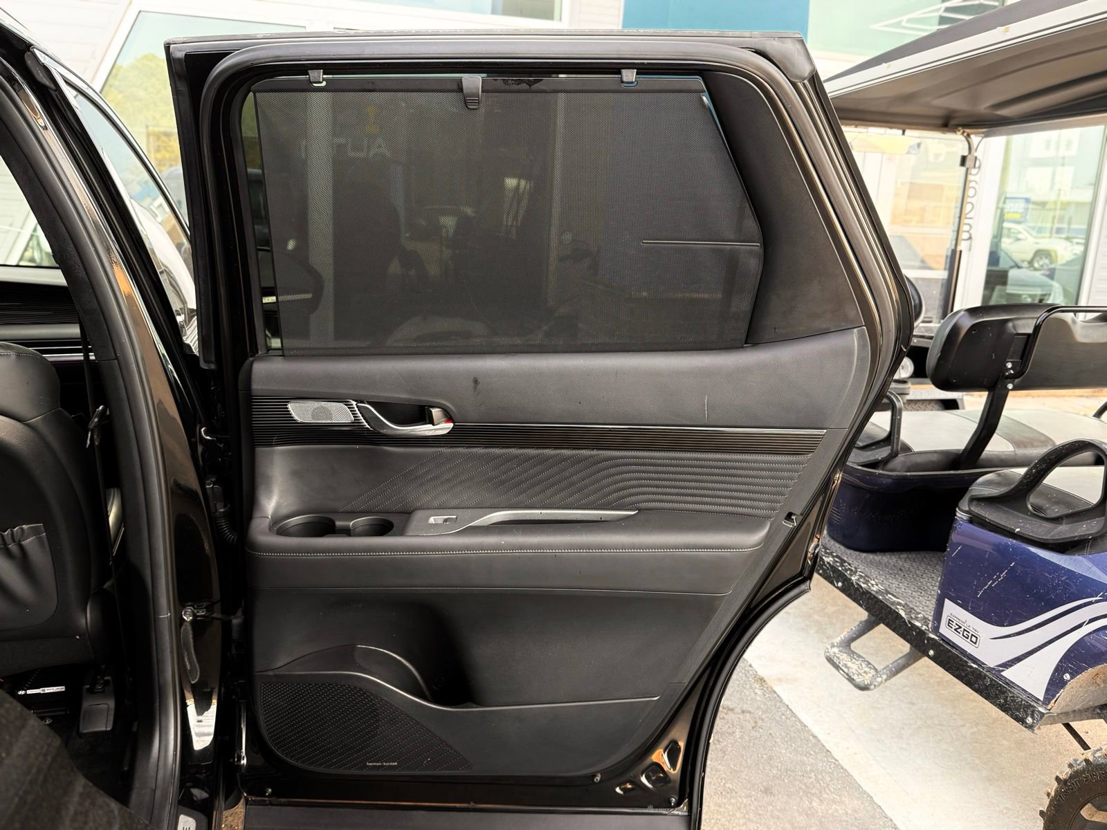 Used 2024 Hyundai Palisade Calligraphy image 21