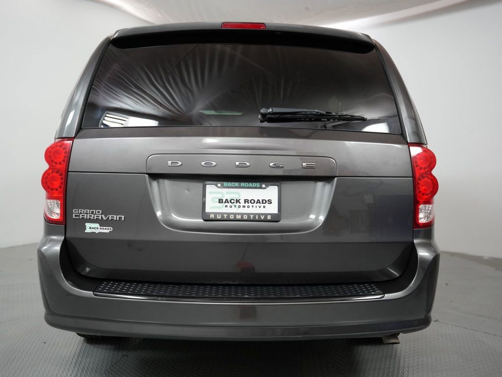 Used 2015 Dodge Grand Caravan SE image 8