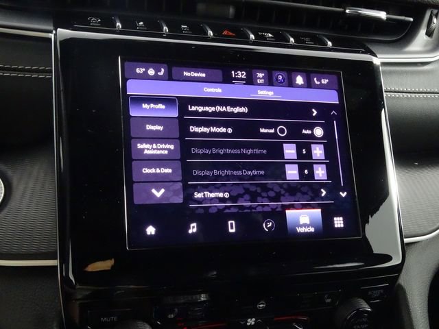 Used 2024 Jeep Grand Cherokee L Laredo image 28