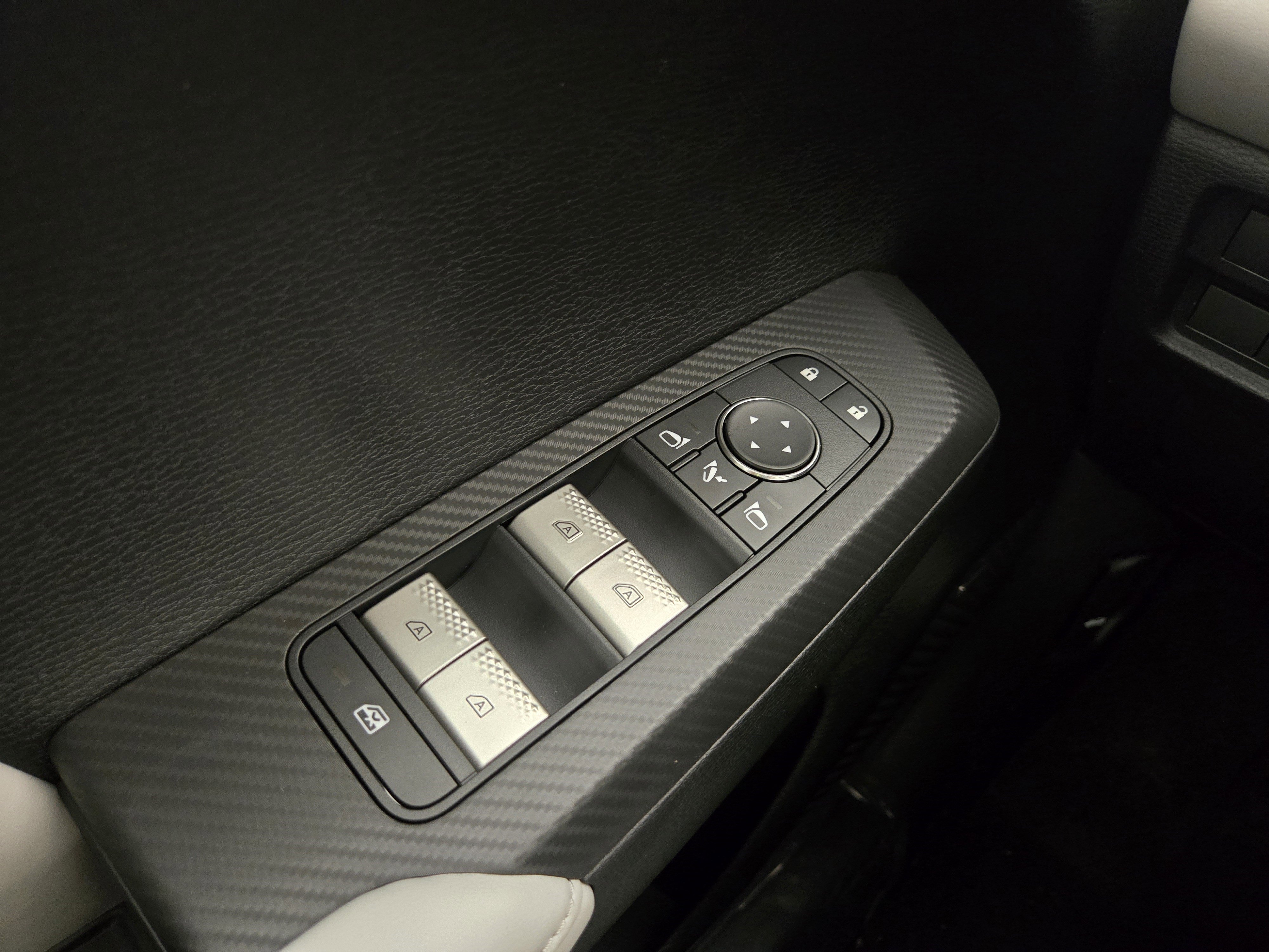 New 2026 Mitsubishi Outlander SE AWD/4WD image 28