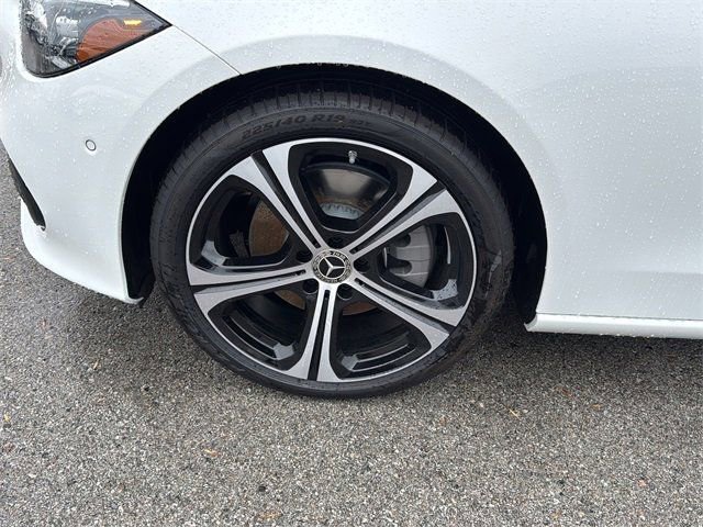 New 2025 Mercedes-Benz C 300 Sedan image 9