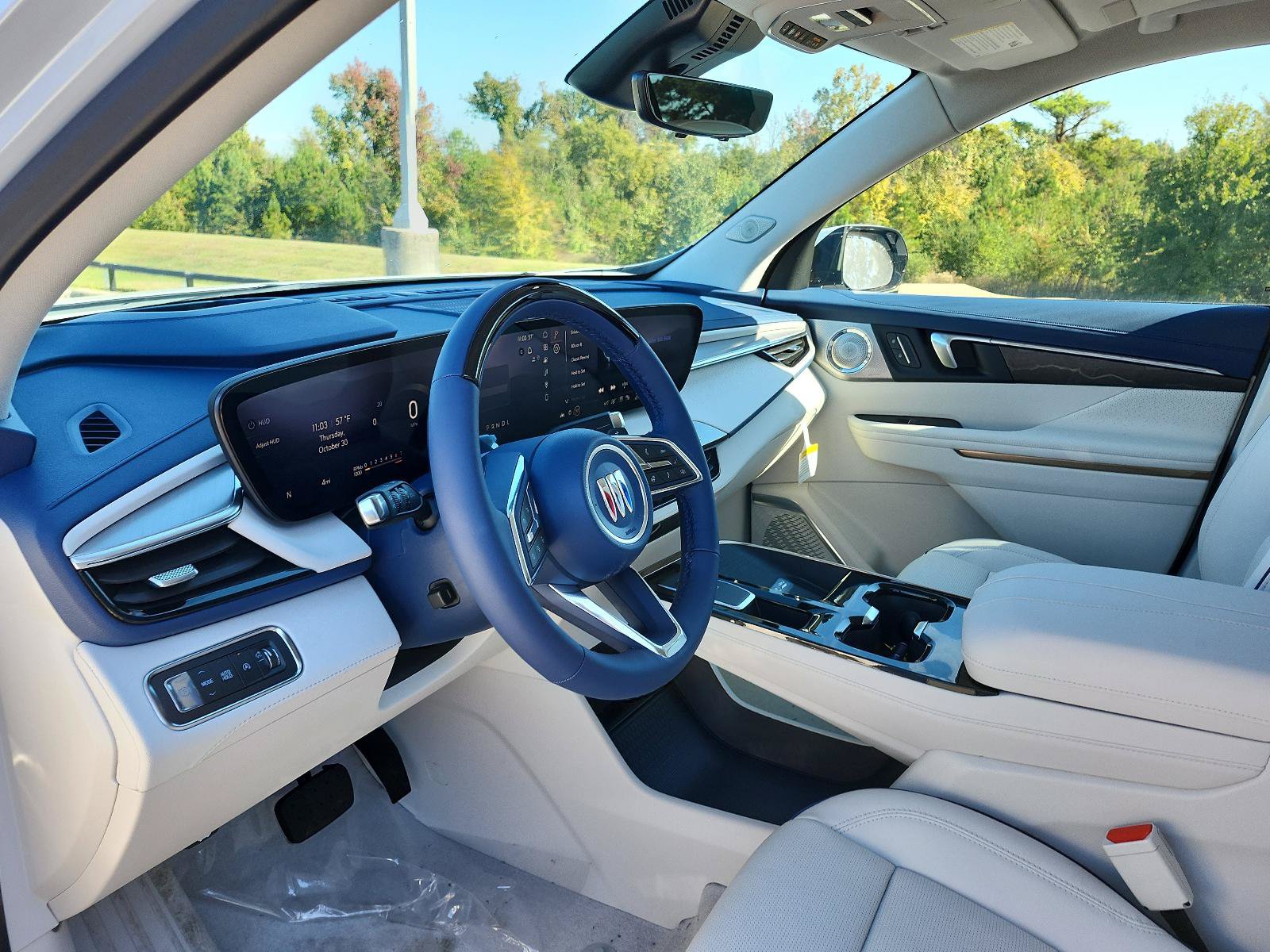 New 2026 Buick Enclave Avenir w/ Super Cruise Package FWD image 12
