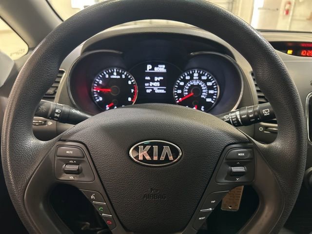 Used 2017 Kia Forte LX image 20