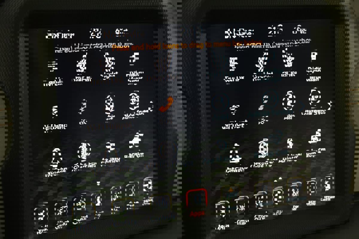 Used 2022 Jeep Wrangler Unlimited Sahara image 47