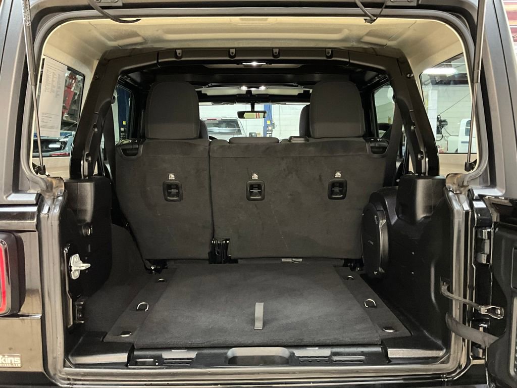 Certified 2022 Jeep Wrangler Unlimited Sahara image 14