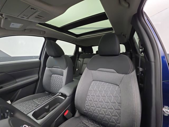 New 2026 Nissan Kicks SV w/ SV Premium Package image 13