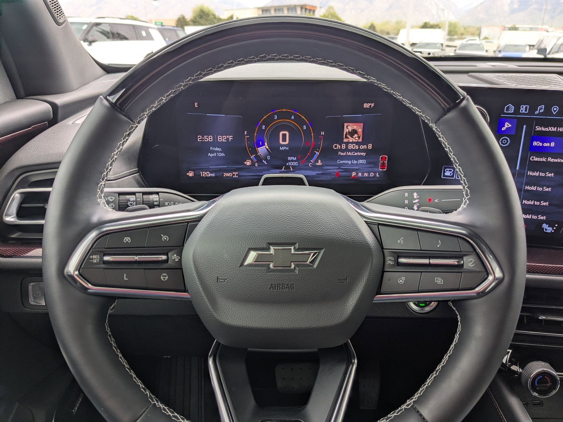 Used 2024 Chevrolet Traverse Z71 w/ Enhanced Driving Package image 17