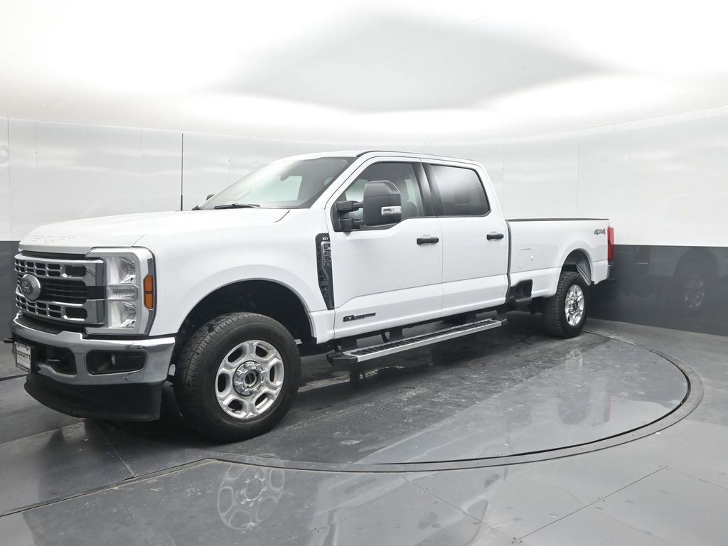 Certified 2025 Ford F250 XLT image 32
