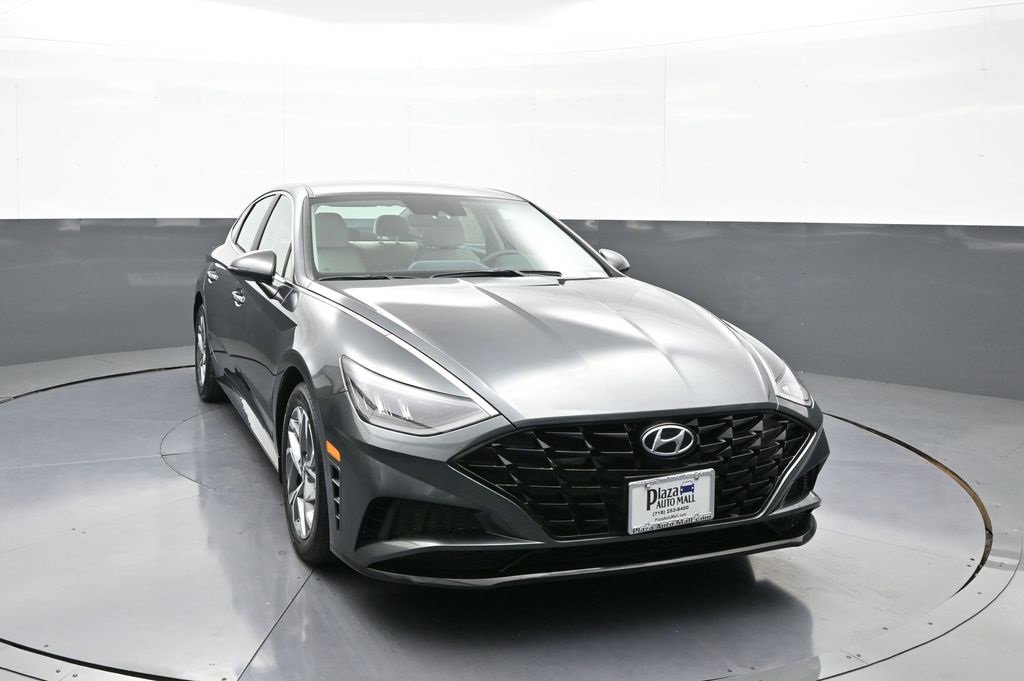 Used 2022 Hyundai Sonata SEL image 3