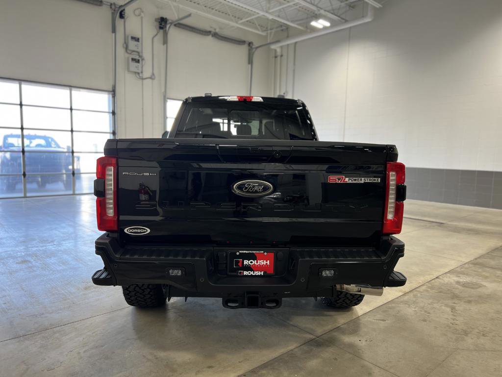 New 2026 Ford F250 Lariat w/ Black Appearance Package image 7