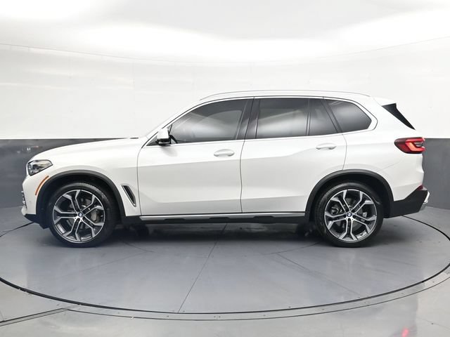 Used 2023 BMW X5 xDrive40i w/ Premium Package AWD/4WD image 9