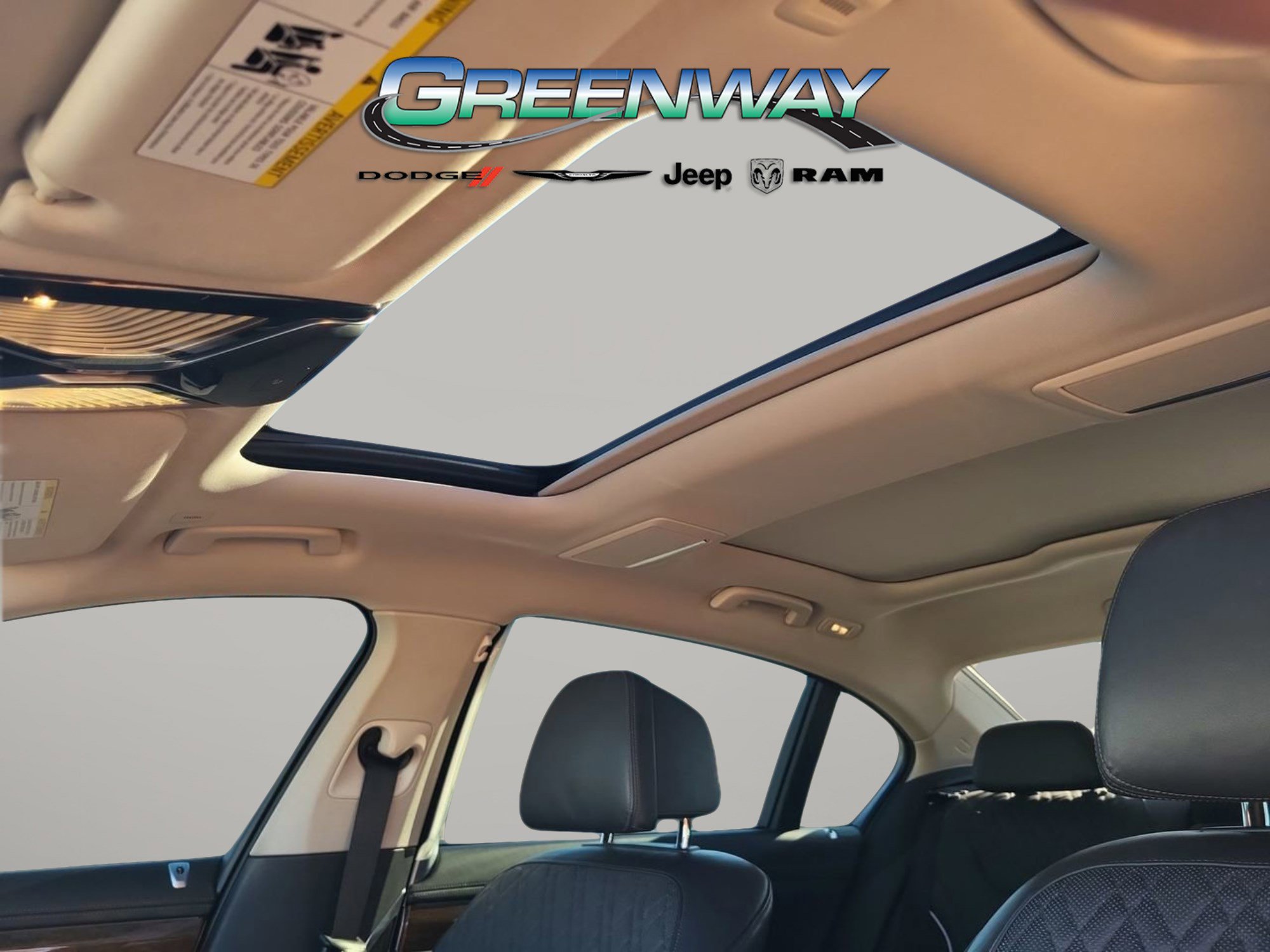 Used 2018 BMW 750i image 19