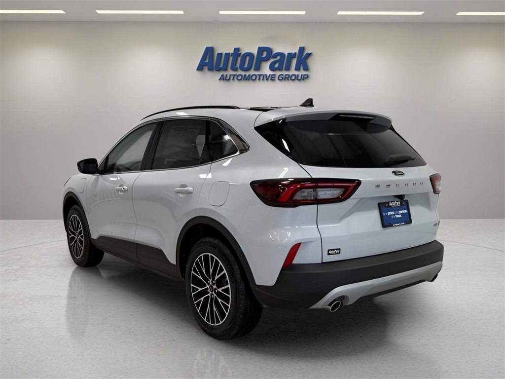 New 2026 Ford Escape SE image 5