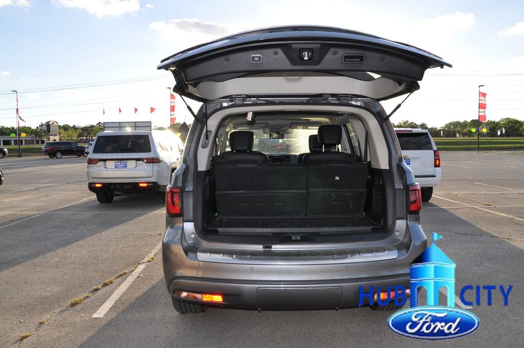 Used 2019 INFINITI QX80 Luxe w/ Proactive Package image 23