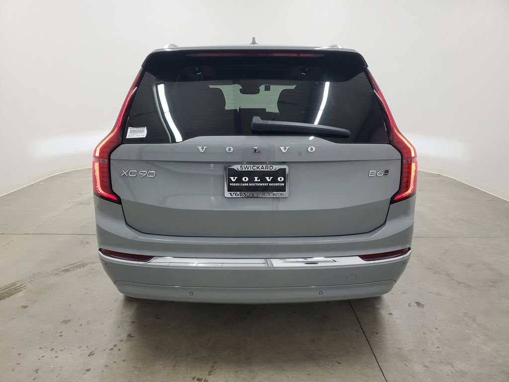 New 2025 Volvo XC90 B6 Core w/ Climate Package image 6