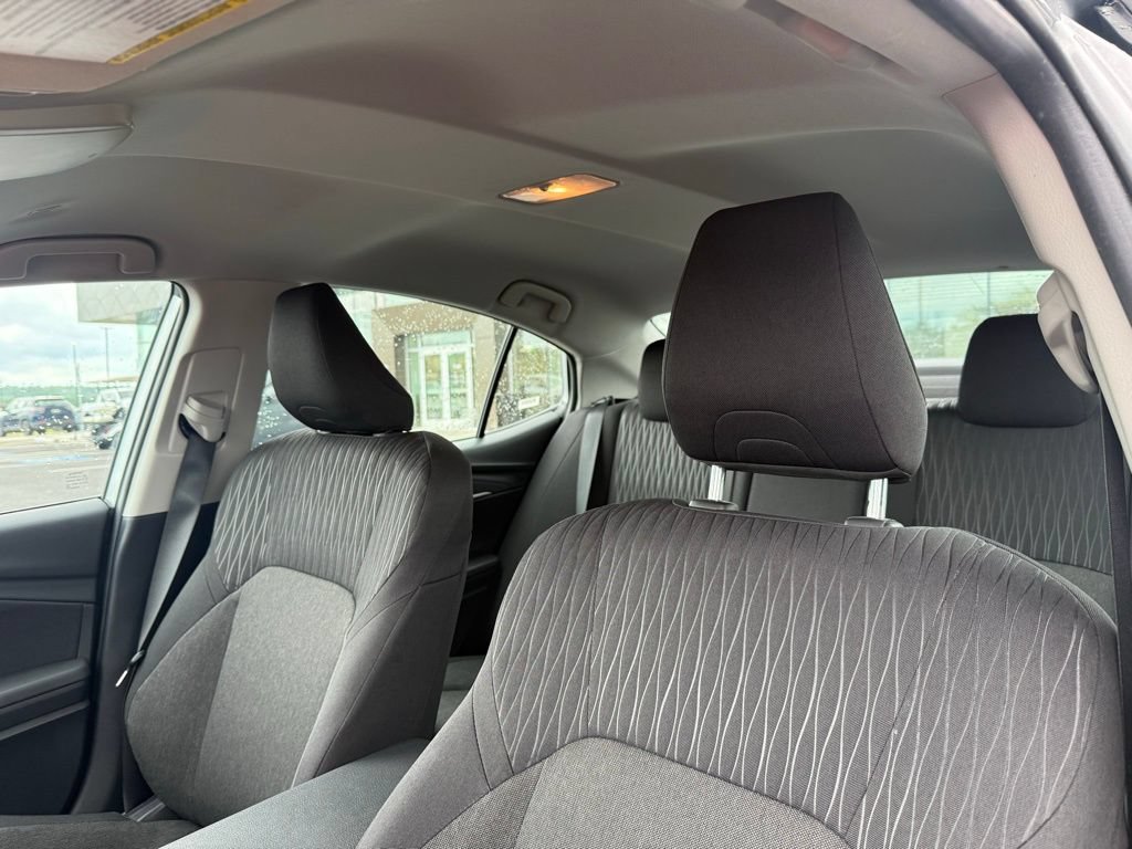Used 2025 Toyota Camry LE FWD image 22