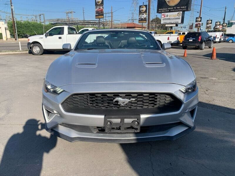 Used 2019 Ford Mustang Premium RWD image 2