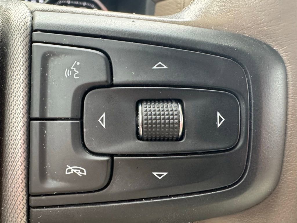 Used 2021 GMC Yukon Denali image 16