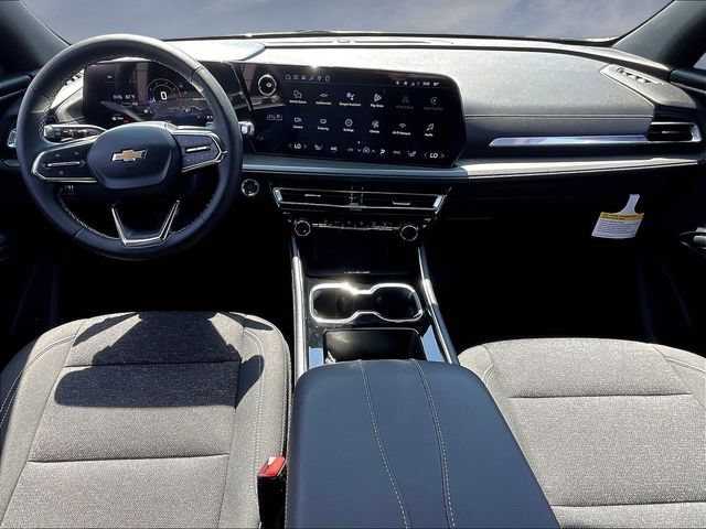 New 2026 Chevrolet Traverse LT w/ Driver Confidence Package FWD image 5