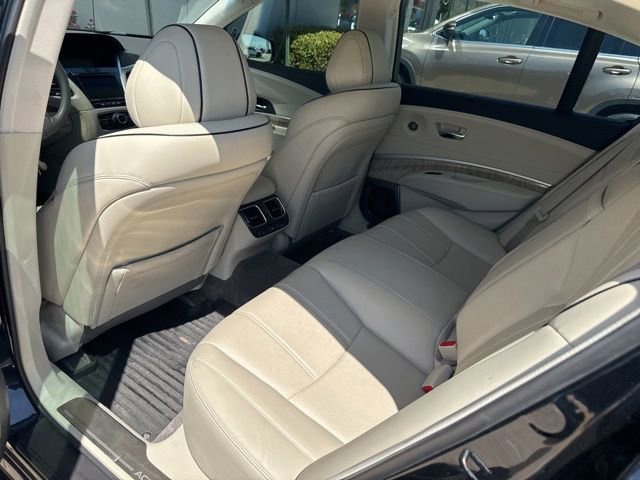 Used 2018 Acura RLX Sport Hybrid w/ Advance Pkg image 23