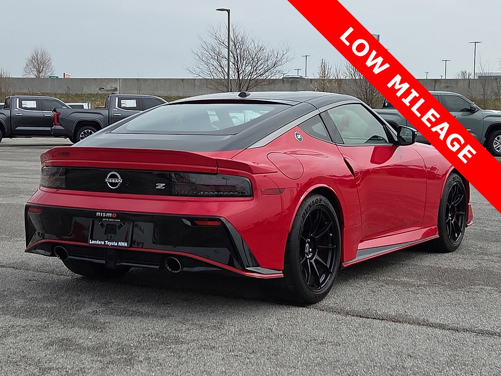 Used 2025 Nissan Z NISMO w/ Floor Mat Package image 5