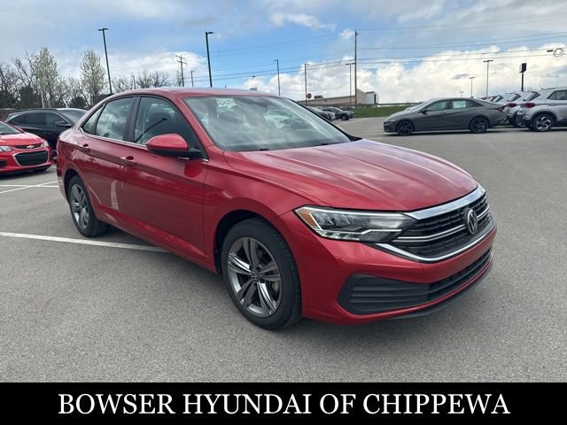 Used 2023 Volkswagen Jetta SE image 9