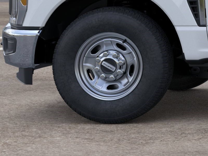 New 2026 Ford F250 XL w/ XL Chrome Package RWD image 19