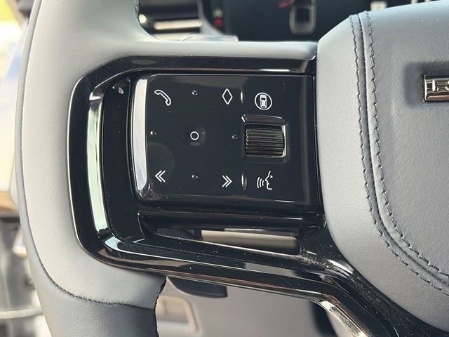 Used 2025 Land Rover Range Rover Sport SV Edition Two image 22