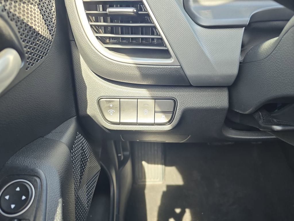 Used 2026 Kia Seltos LX AWD/4WD image 26