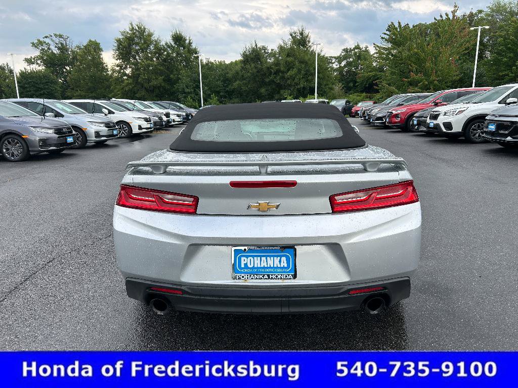 Used 2017 Chevrolet Camaro LT RWD image 4