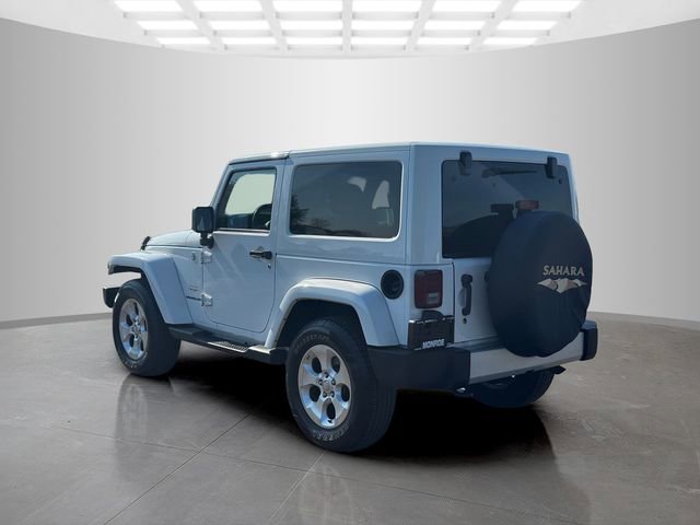 Used 2013 Jeep Wrangler Sahara AWD/4WD image 5